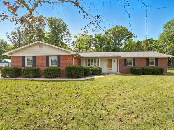 906 E 49th St, Marion, IN 46953