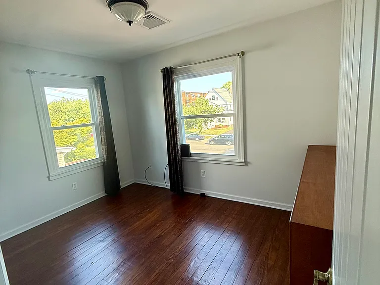 237 Elm St #2 — Photo 10