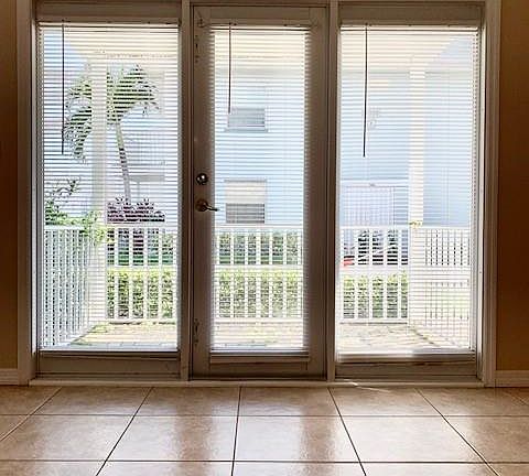 4th image of 3326 N Key Dr #3