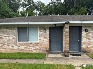 604 Wilson Rd #8, Humble, TX 77338