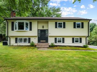 9 Carriage Dr, Terryville, CT 06786