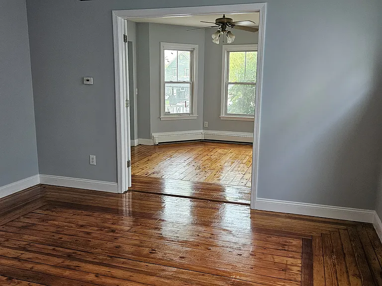 48-50 Pembroke Ave #1 — Photo 11