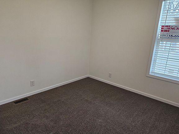 3rd image of 101 Centerbrook Dr SE #93