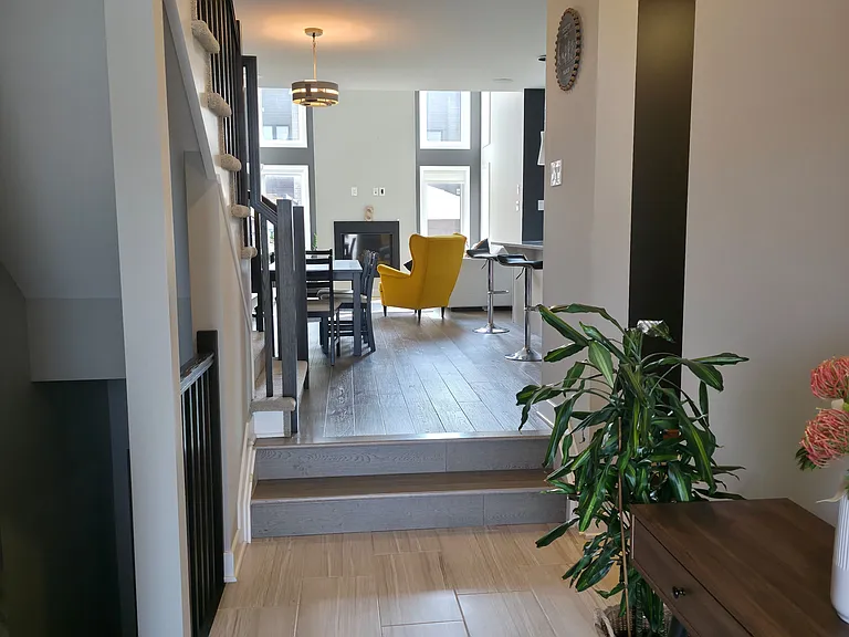 468 Trident Mews — Photo 5