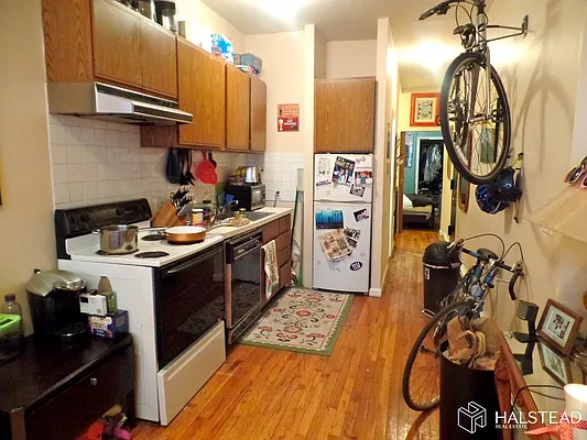 Rented by Halstead Real Estate | media 21