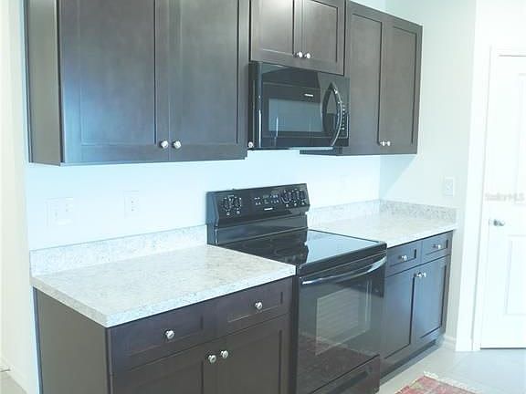 2nd image of 3518 N Vonnegut Pt