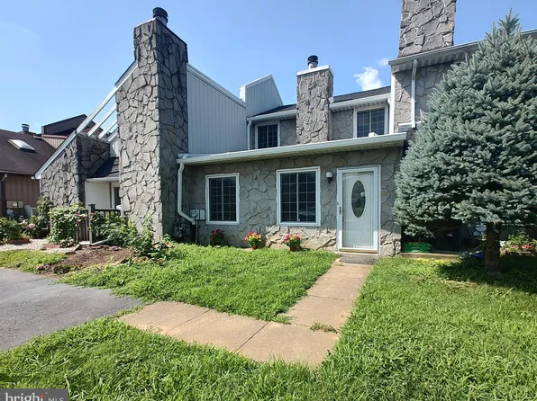 1724 Nathaniel Dr, Philadelphia, PA 19116