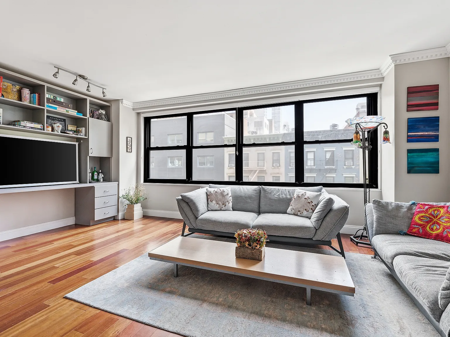 225 East 57th Street — Photo 2