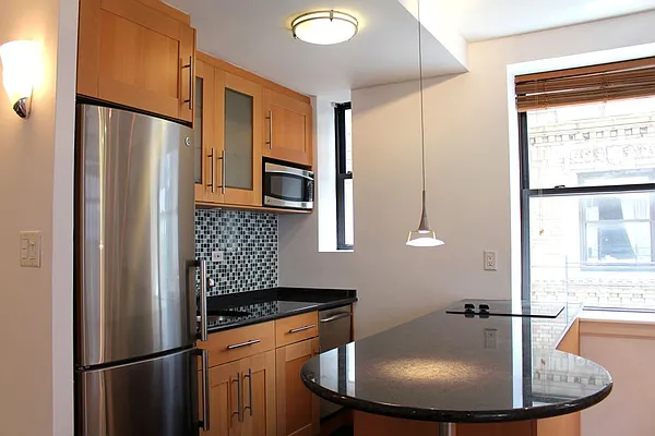 Rented by REAL New York | media 22