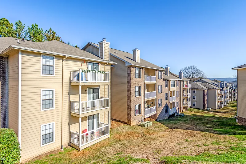 Northtowne Village Apartment Homes — Photo 2