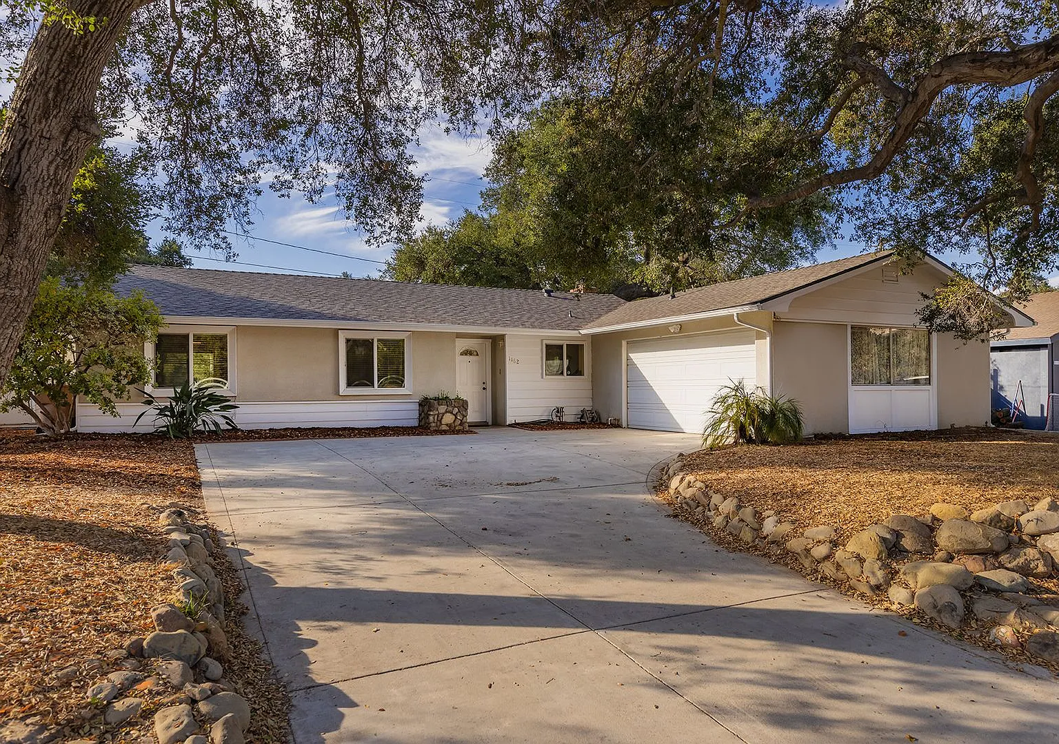 1162 Camille Dr — Photo 1