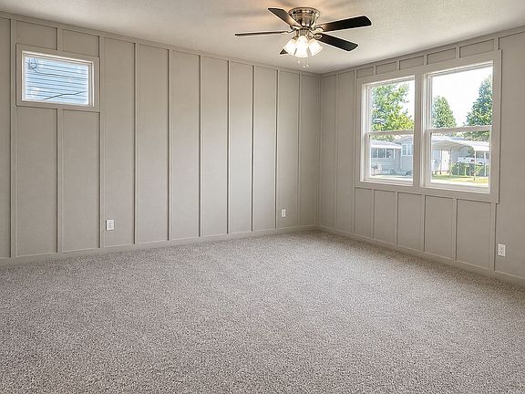 3rd image of 516 E Armory Ave