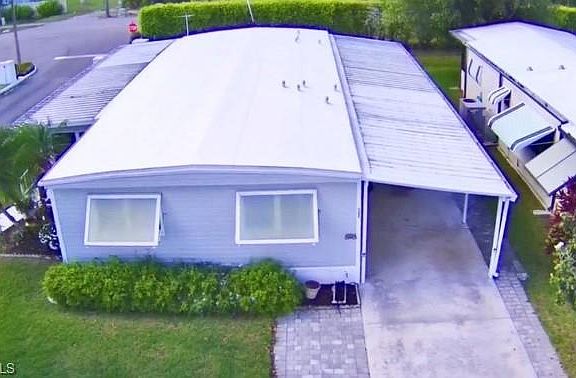 2nd image of 22 Turquoise AVE #22T