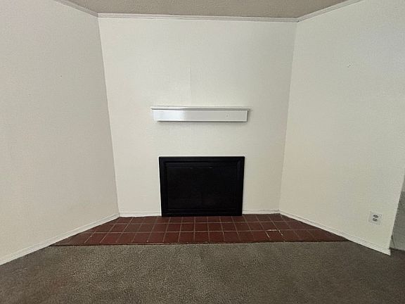 4th image of 401 12th Ave SE APT 108