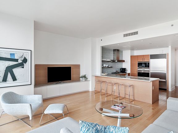 5th image of 401 N Wabash Ave Unit 38C