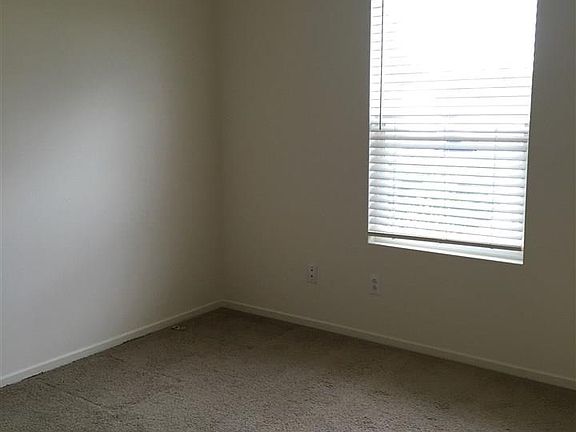 3rd image of 1143 Hushfield Ct