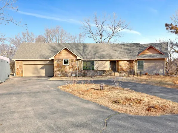 1537 N Milton Ct, Derby, KS 67037