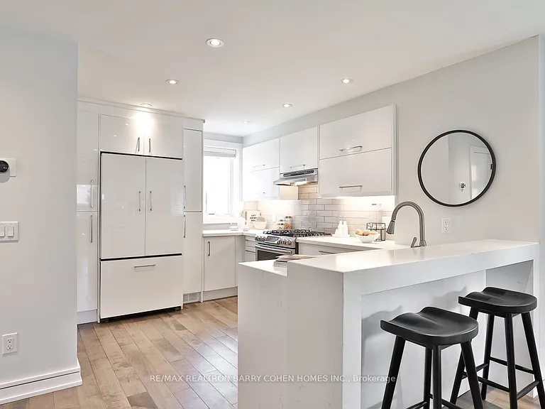 365 Harvie Ave — Photo 10