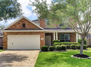 2931 Standing Springs Ln, Dickinson, TX 77539