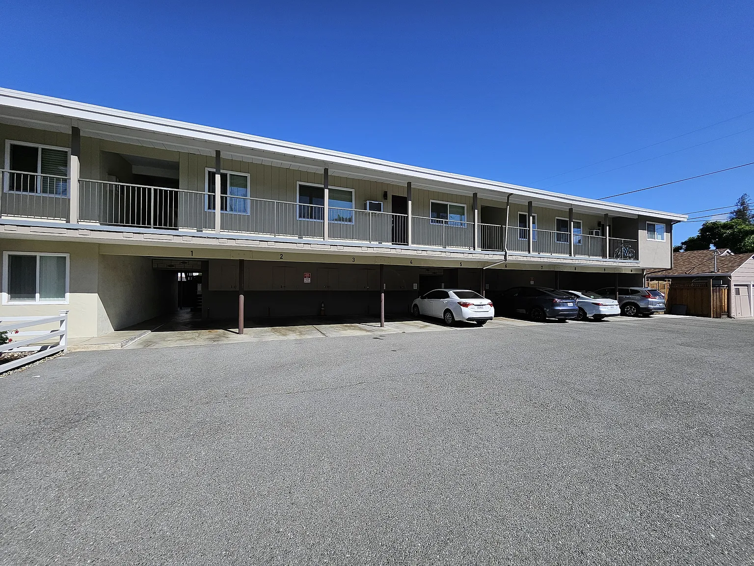 1 bed, 731 sqft, $3,000 — Photo 2