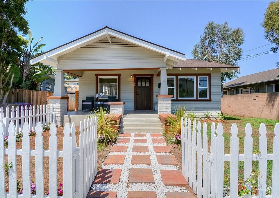 1st image of 661 Orizaba Ave