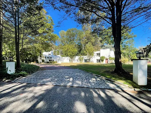 3 Mill Pond Ln Photo 1