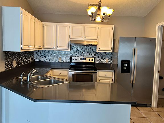 5th image of 5958 Herlong Dr