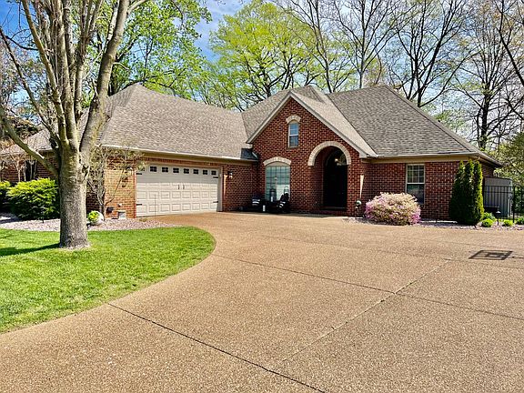 2nd image of 1008 Pleasant Valley Dr