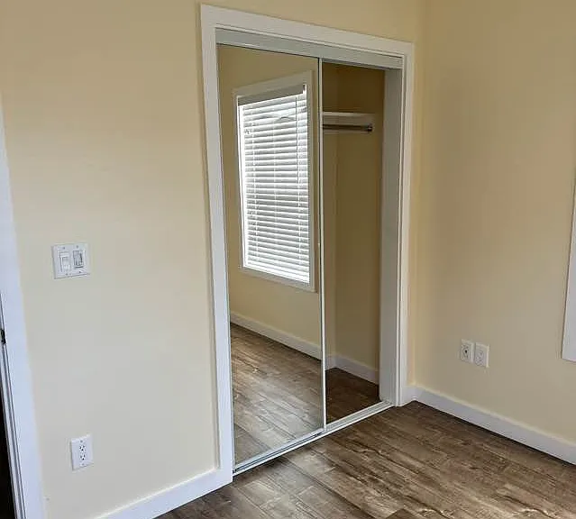 6401 S Victoria Ave — Photo 7