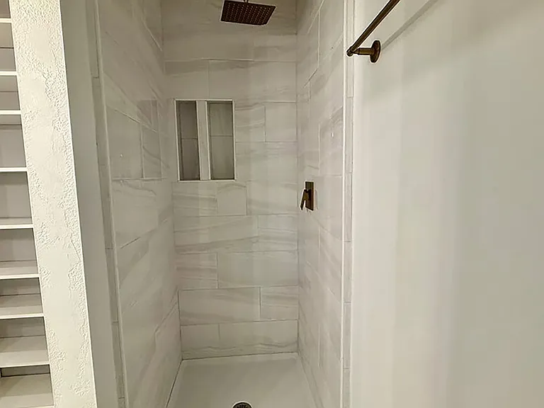 4900 Overland Ave #178 — Photo 6