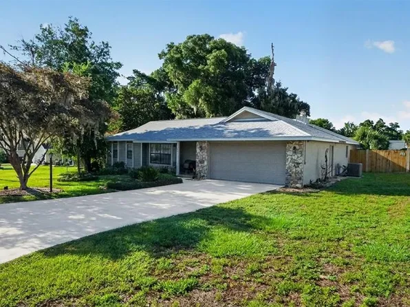 3656 SE 47th St, Ocala, FL 34480
