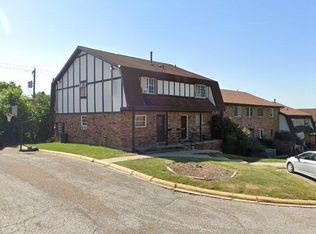 1007 21st Avenue Pl, Coralville, IA 52241