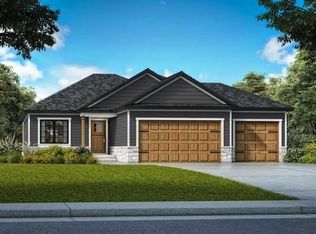 1213 NW 4th St, Oak Grove, MO 64075