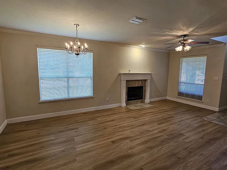 3049 Trinity Lakes Dr — Photo 5