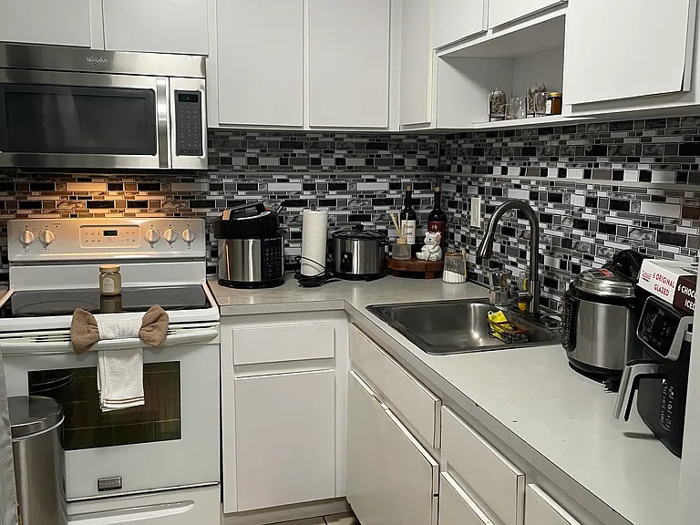 10765 SW 4th St #3 — Photo 3