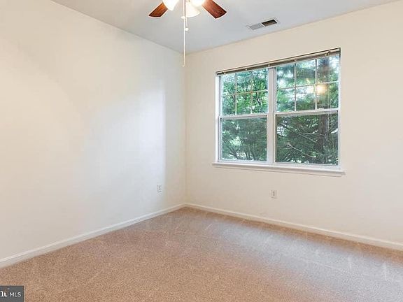 5th image of 12945 Centre Park Cir APT 212