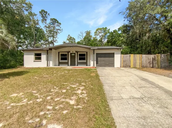 11264 N Schult Ter, Citrus Springs, FL 34434