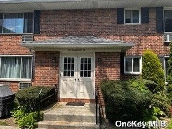 41 Edmunton Drive #E-18, North Babylon, NY 11703