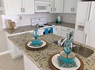 6101 NW 44th Ter, Pompano Beach, FL 33073