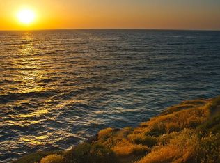 755 Sunset Cliffs Blvd, San Diego, CA 92107