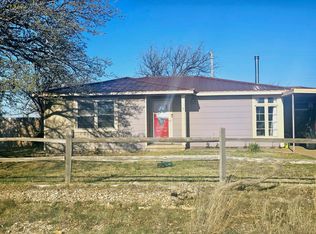 501 Avenue N, Ralls, TX 79357
