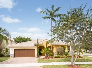 3909 Hawks Ct, Weston, FL 33331