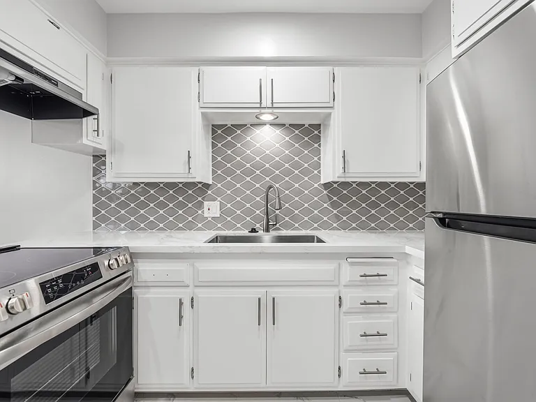 115 Redondo Ave #3 — Photo 10