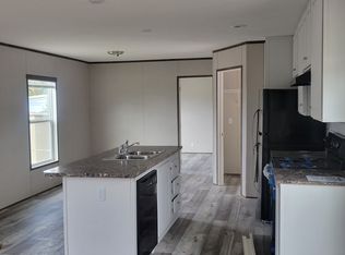 97 S Stuart Cir, Lake Worth, FL 33463