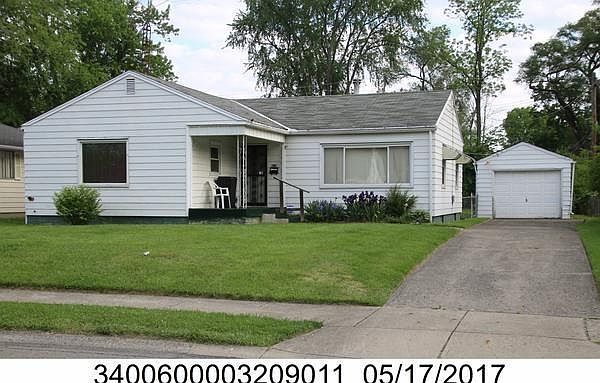 1st image of 418 W Parkwood Ave