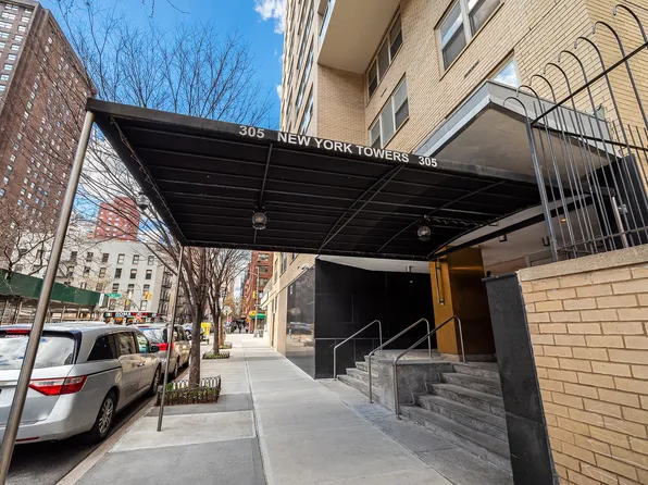 305 East 24th Street image 7 of 7