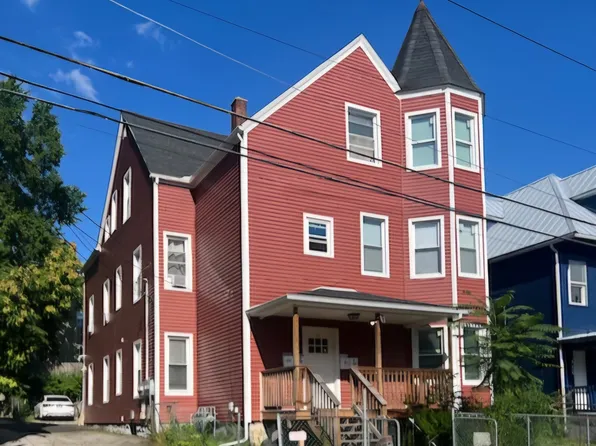 152 Chestnut Avenue, Waterbury, CT 06710