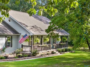 3937 Lyndale Dr NW, Fort Payne, AL 35968