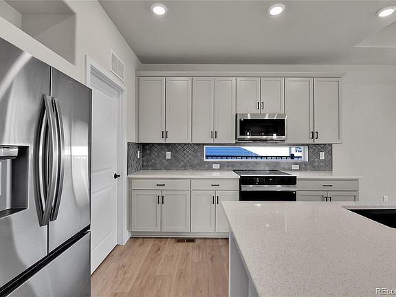 4th image of 4924 N Picadilly Court