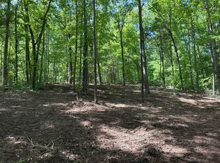 1165 Blowing Springs Rd, Waynesboro, TN 38485
